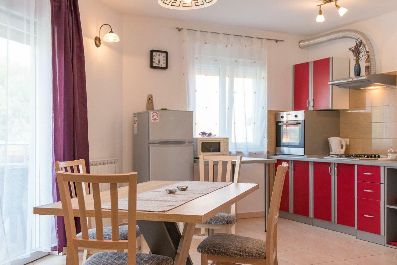 Antonija Apartment Pula Extérieur photo